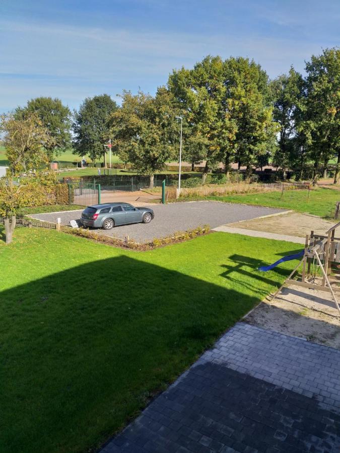 De Hoog Velden 14 Apartment Pelt Bagian luar foto
